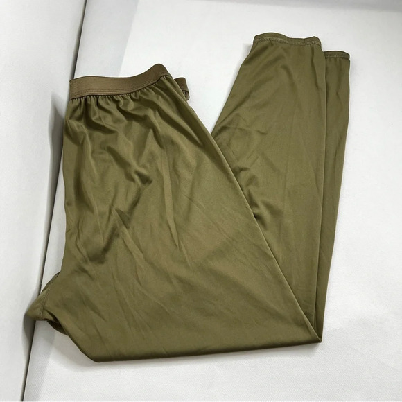 Milliken Base Layer Drawers Sz Large Cold Weather Light Weight Olive Green Pants - Picture 2 of 4